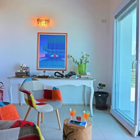 Superb Modern With Magnificent Sea Views Cefalù
