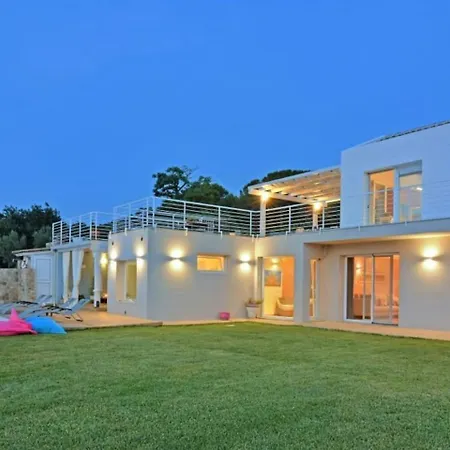 Superb Modern With Magnificent Sea Views * Cefalù
